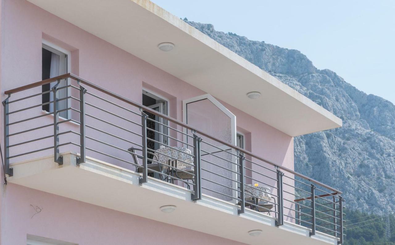 Apartments Nataly With Free Parking Makarska Eksteriør bilde